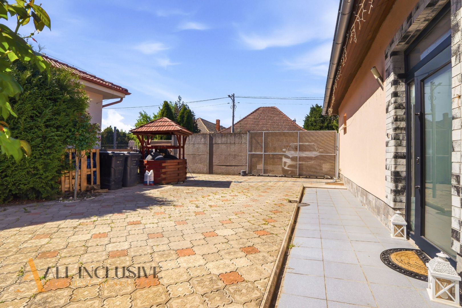 External property image