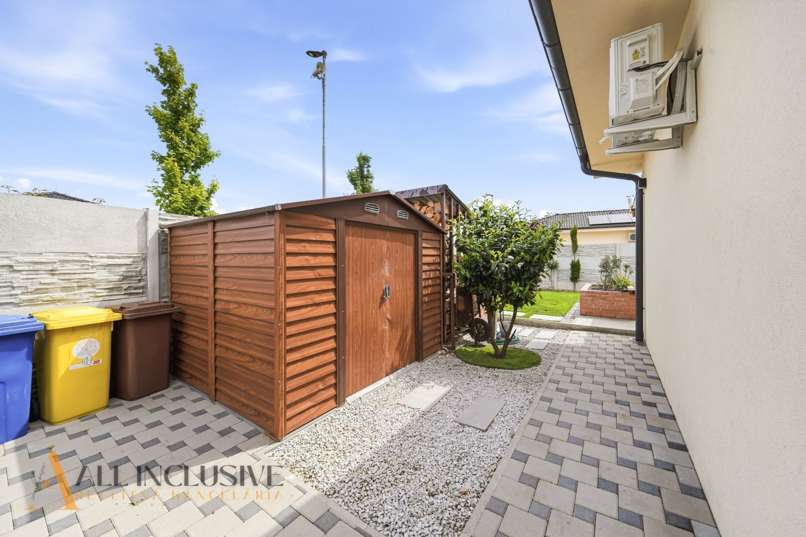 External property image