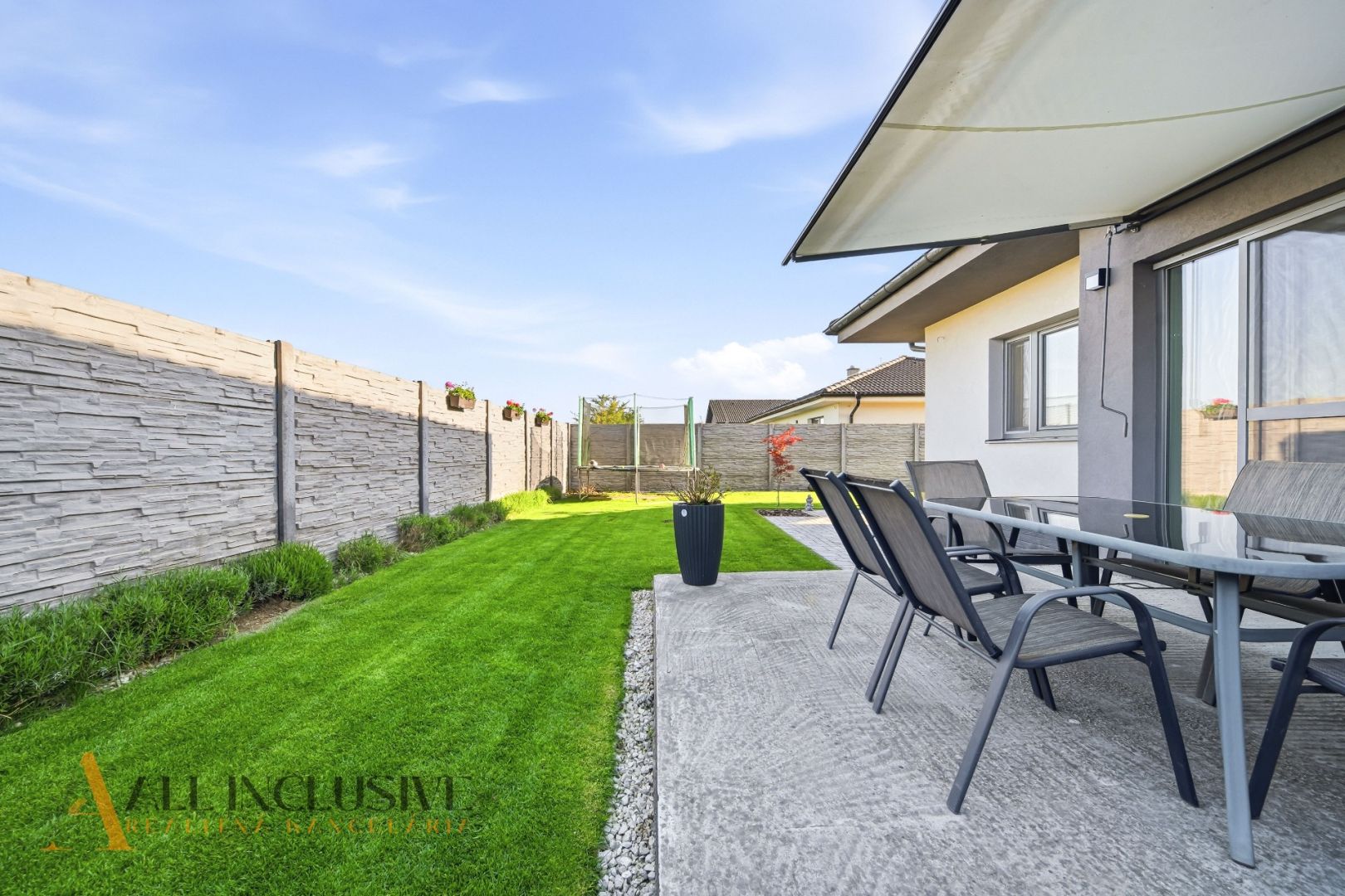 External property image