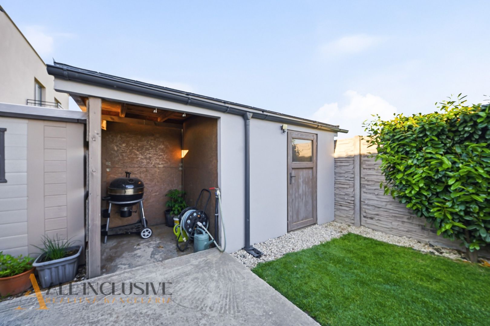 External property image
