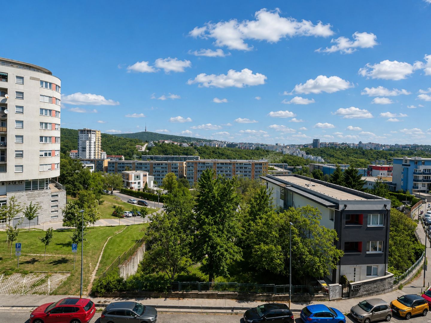 TOP: 2- izbový byt s krásnym výhľadom na Bratislavu