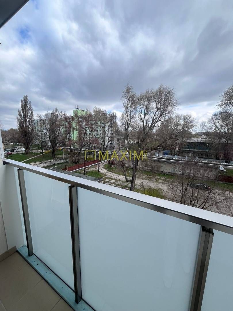 2-izbový byt s priestrannou lodžiou v bytovom dome – Vlčie hrdlo, BA