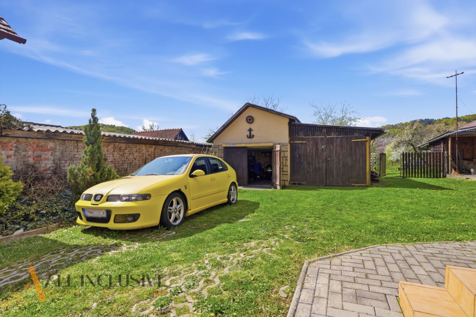 External property image