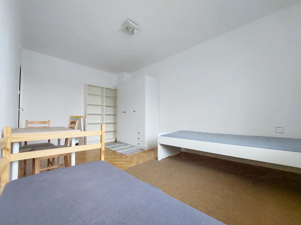 V tehlovom bytovom dome 2 izbový byt na ulici Trebišovská v Bratislave