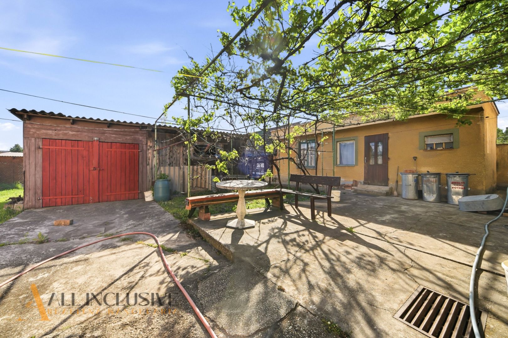 External property image