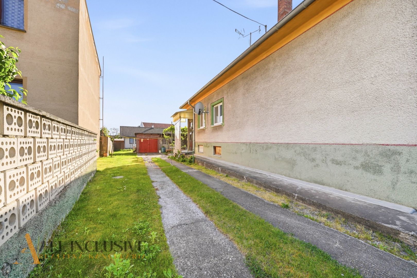 External property image