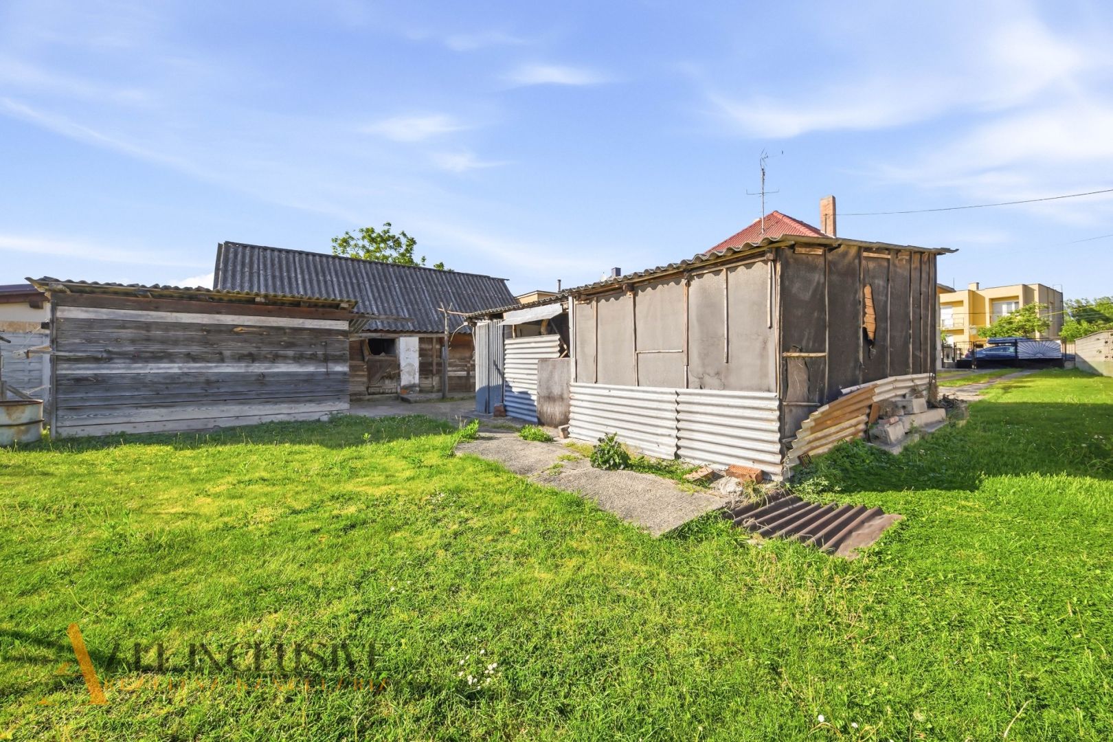 External property image