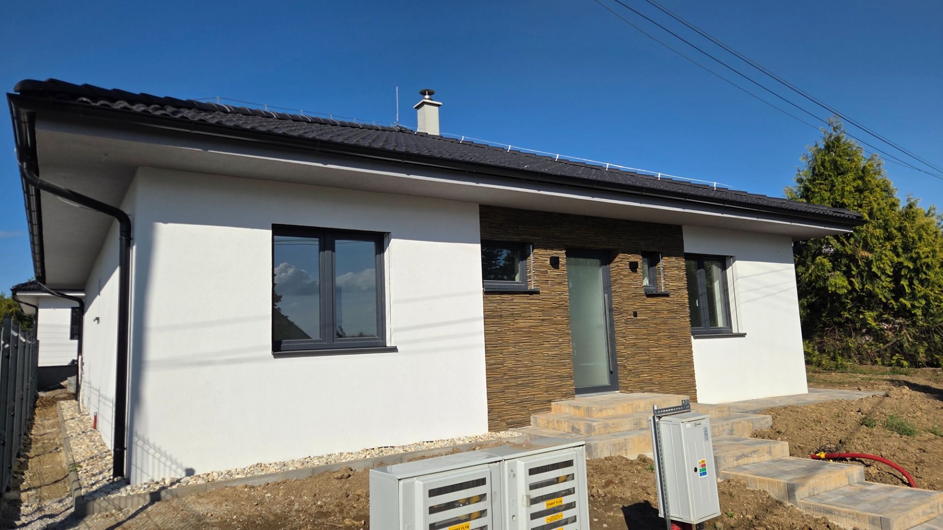 Bungalov v centre obce Cabaj Čápor, Wágnerova ulica, Dom č.1