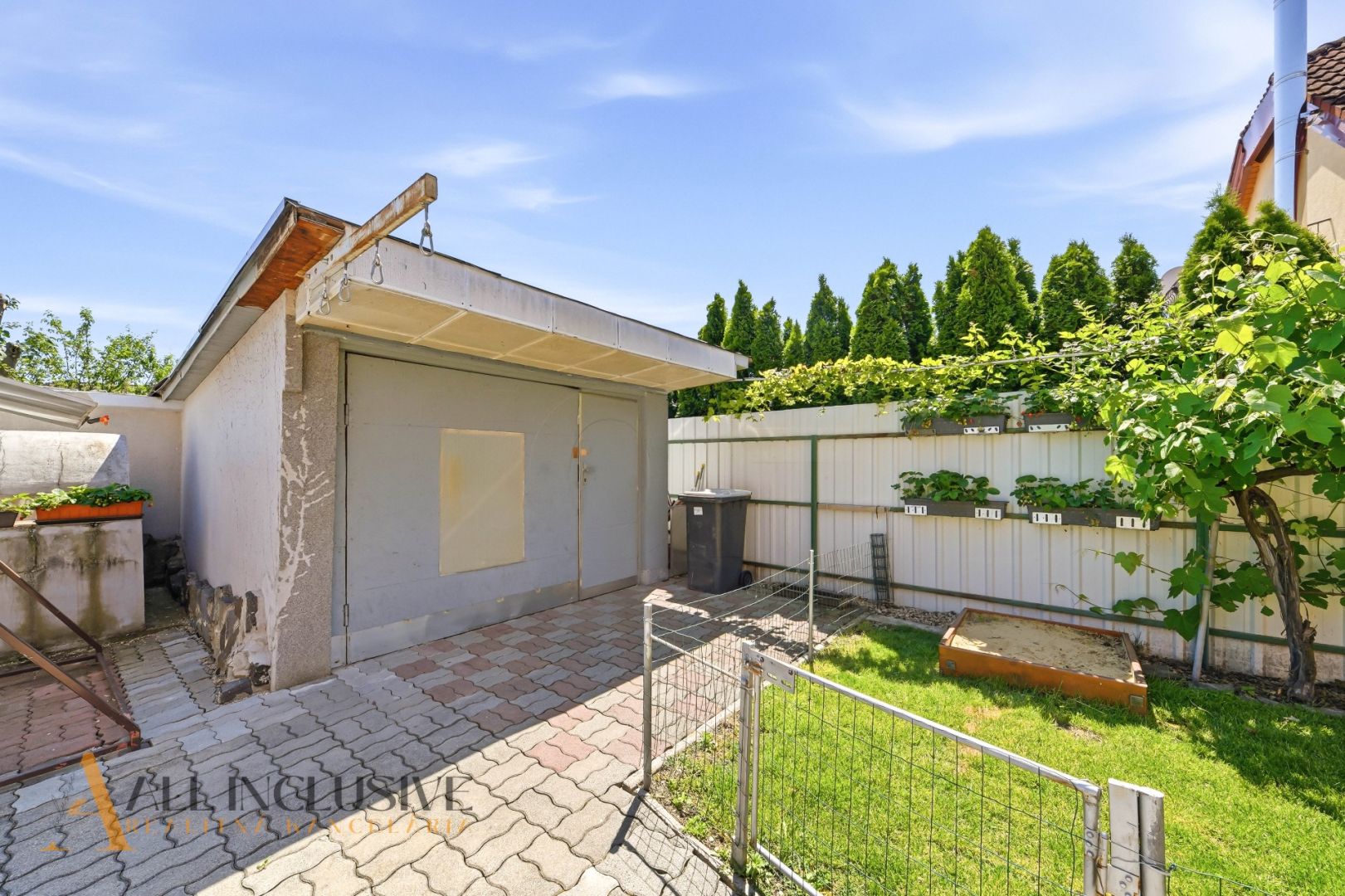 External property image