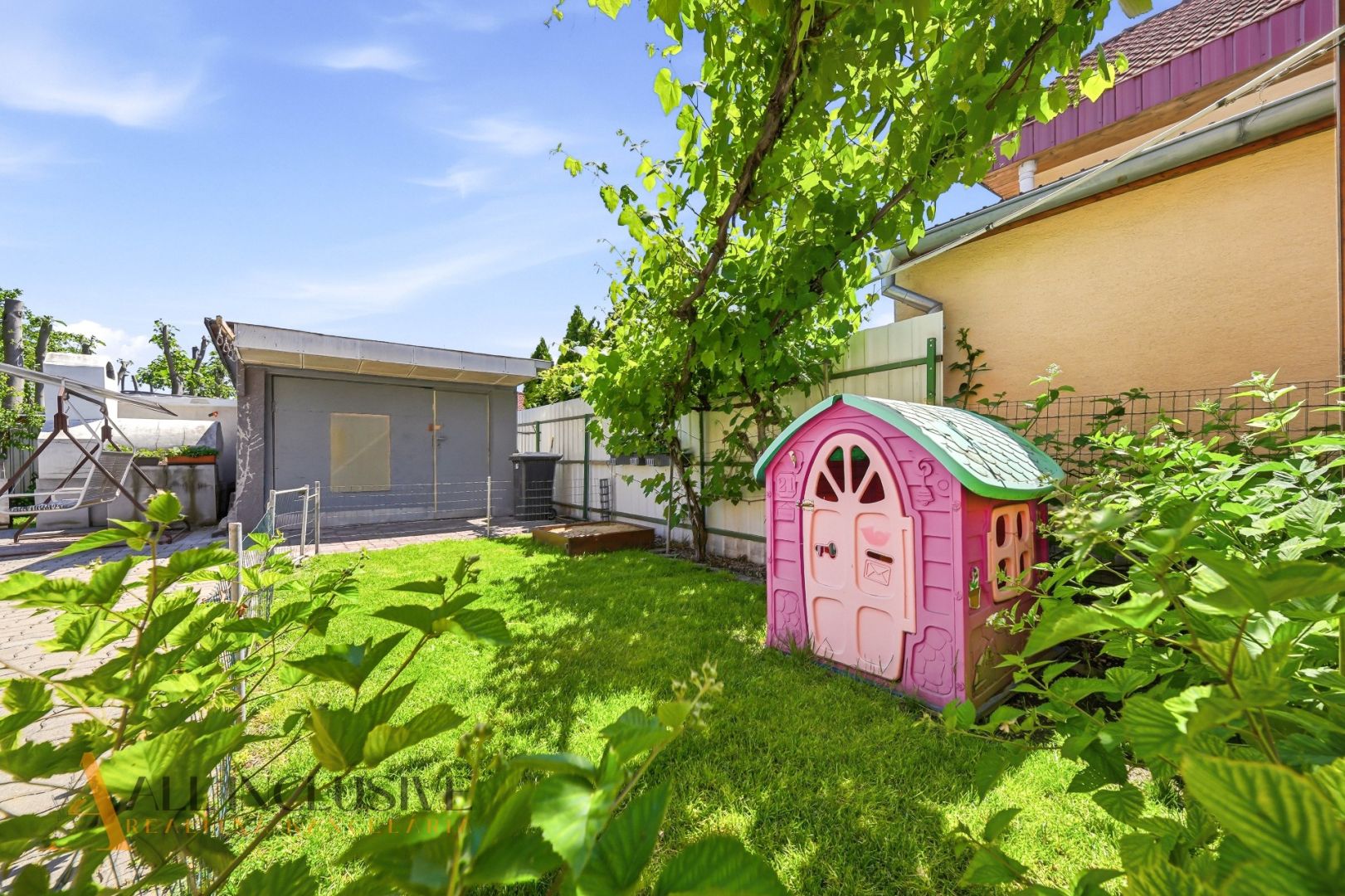 External property image