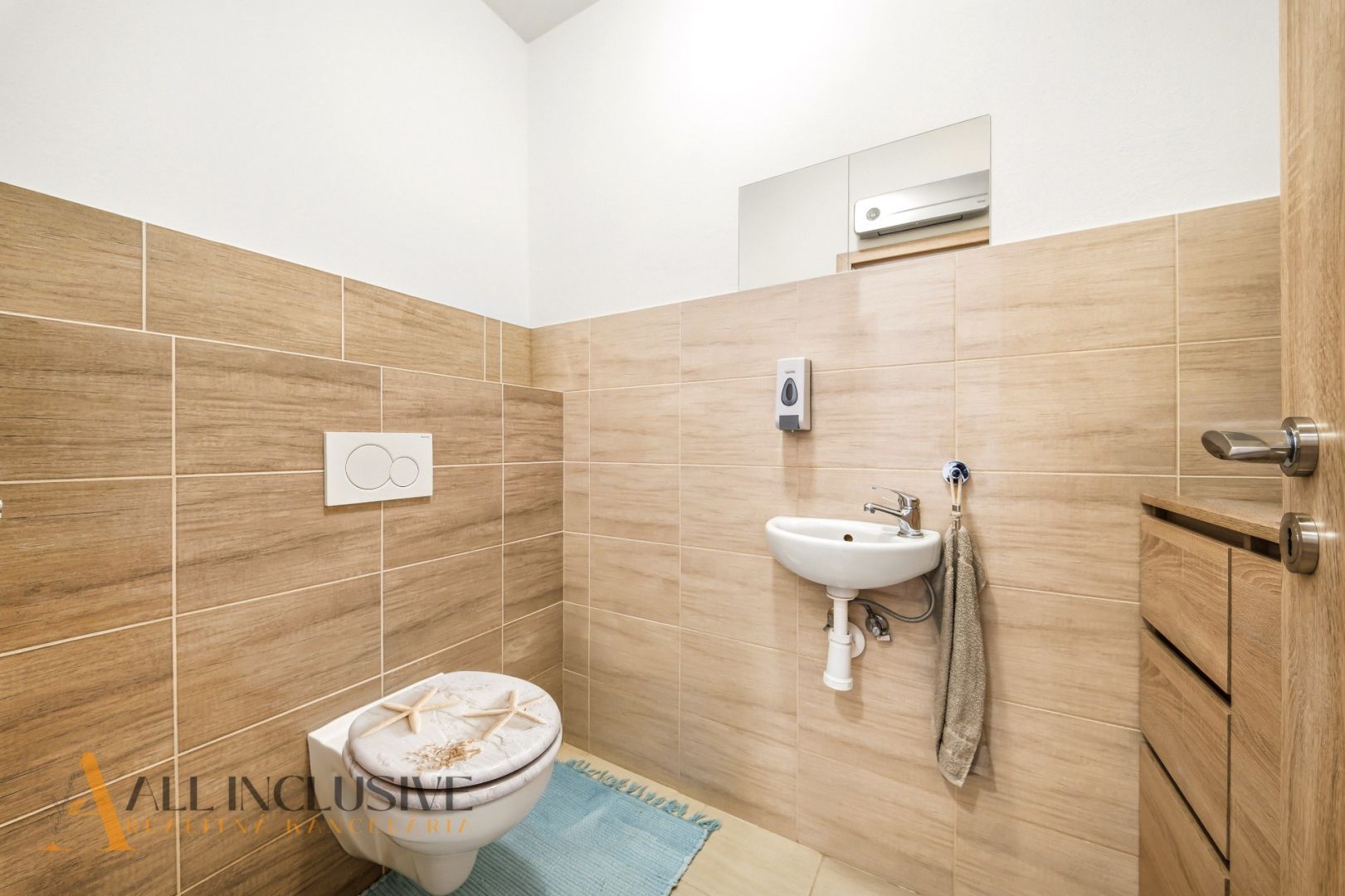 External property image