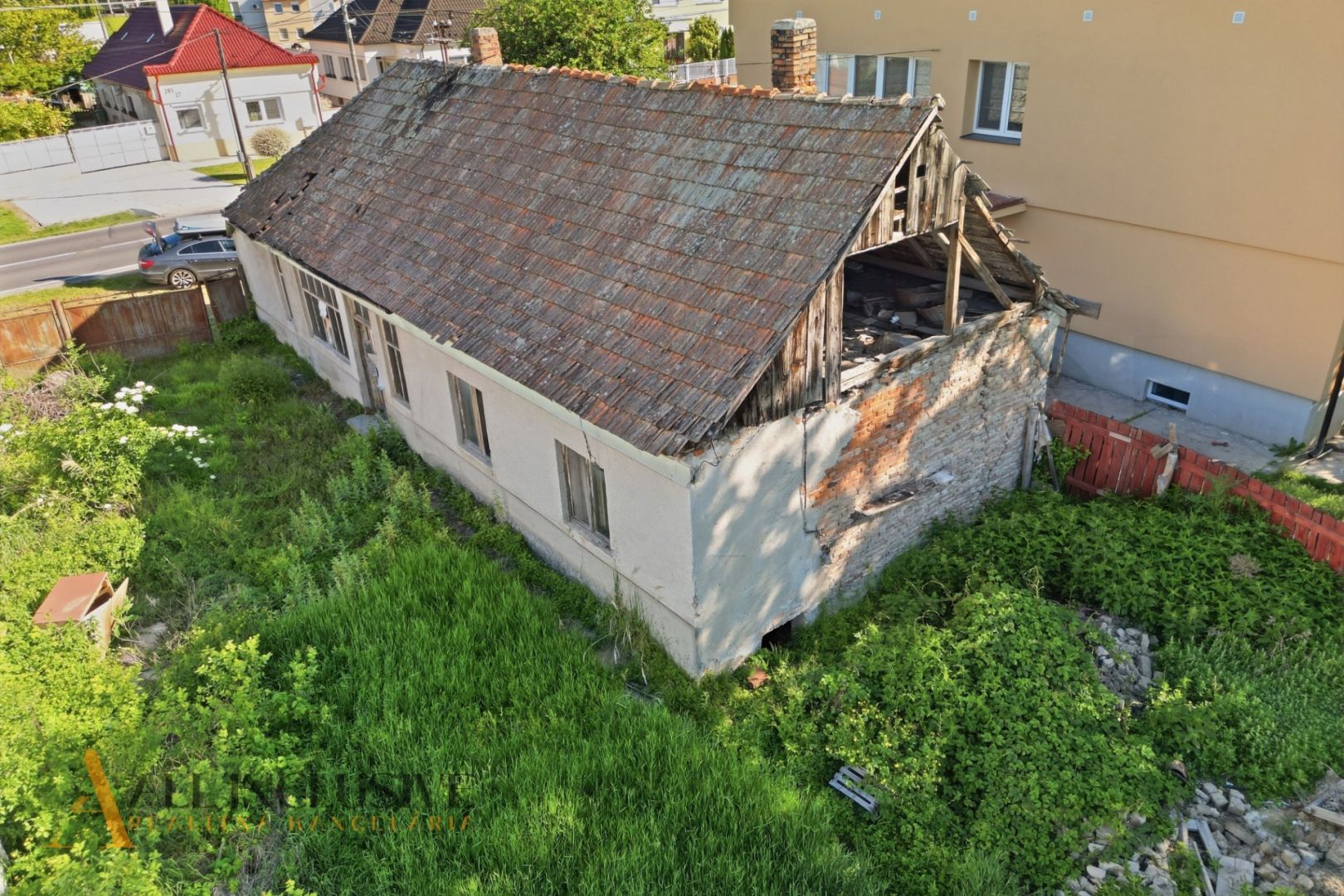 External property image