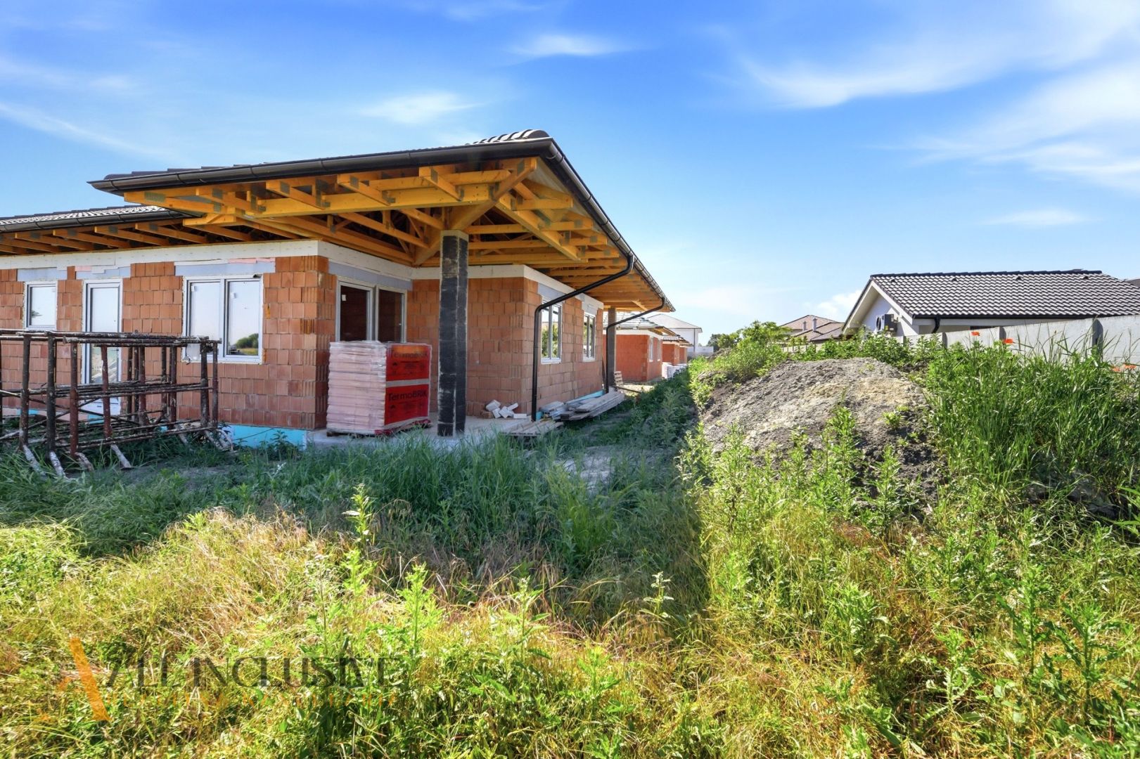 External property image
