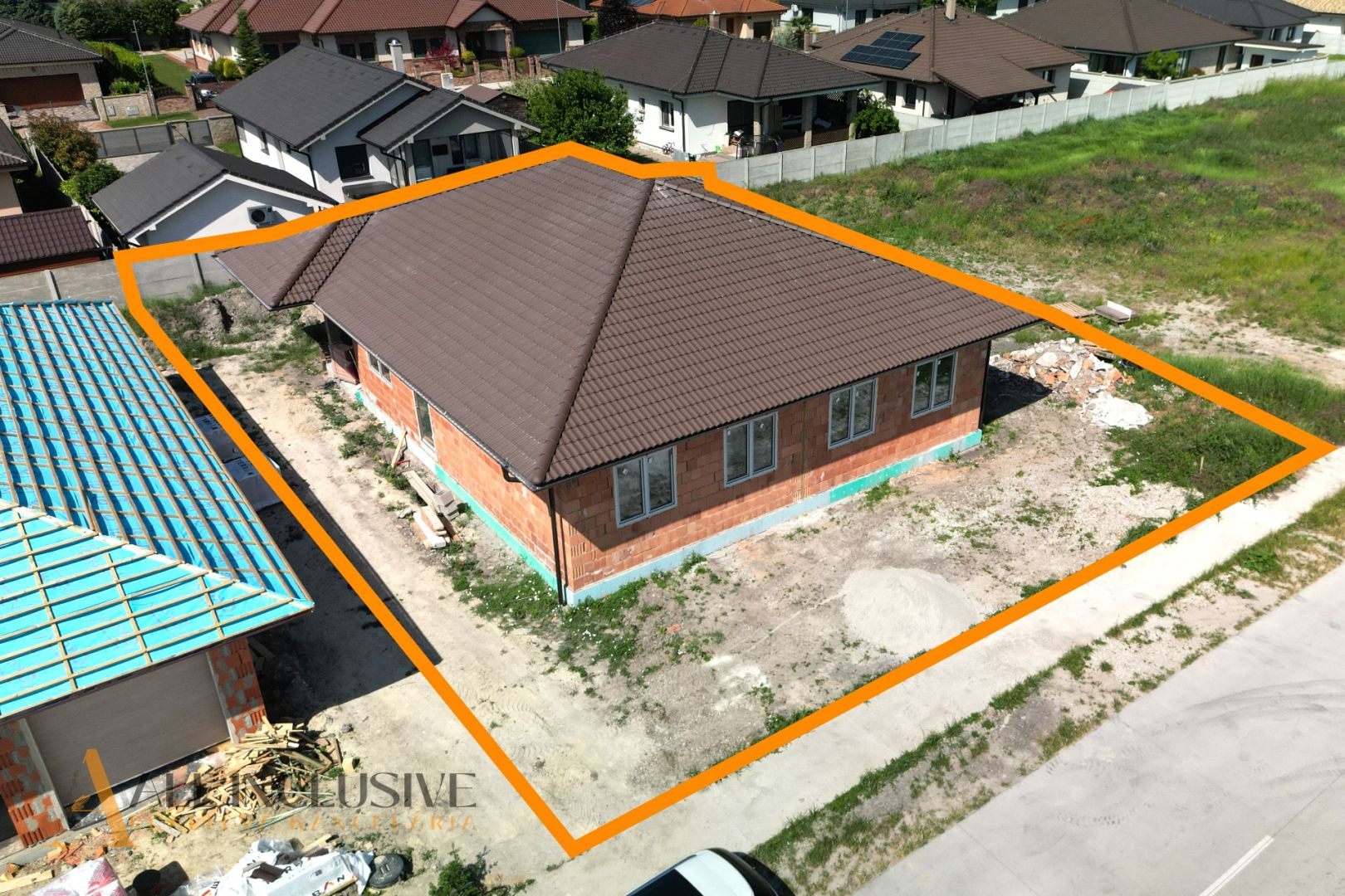 External property image