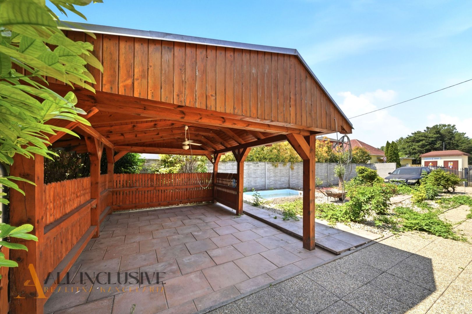 External property image