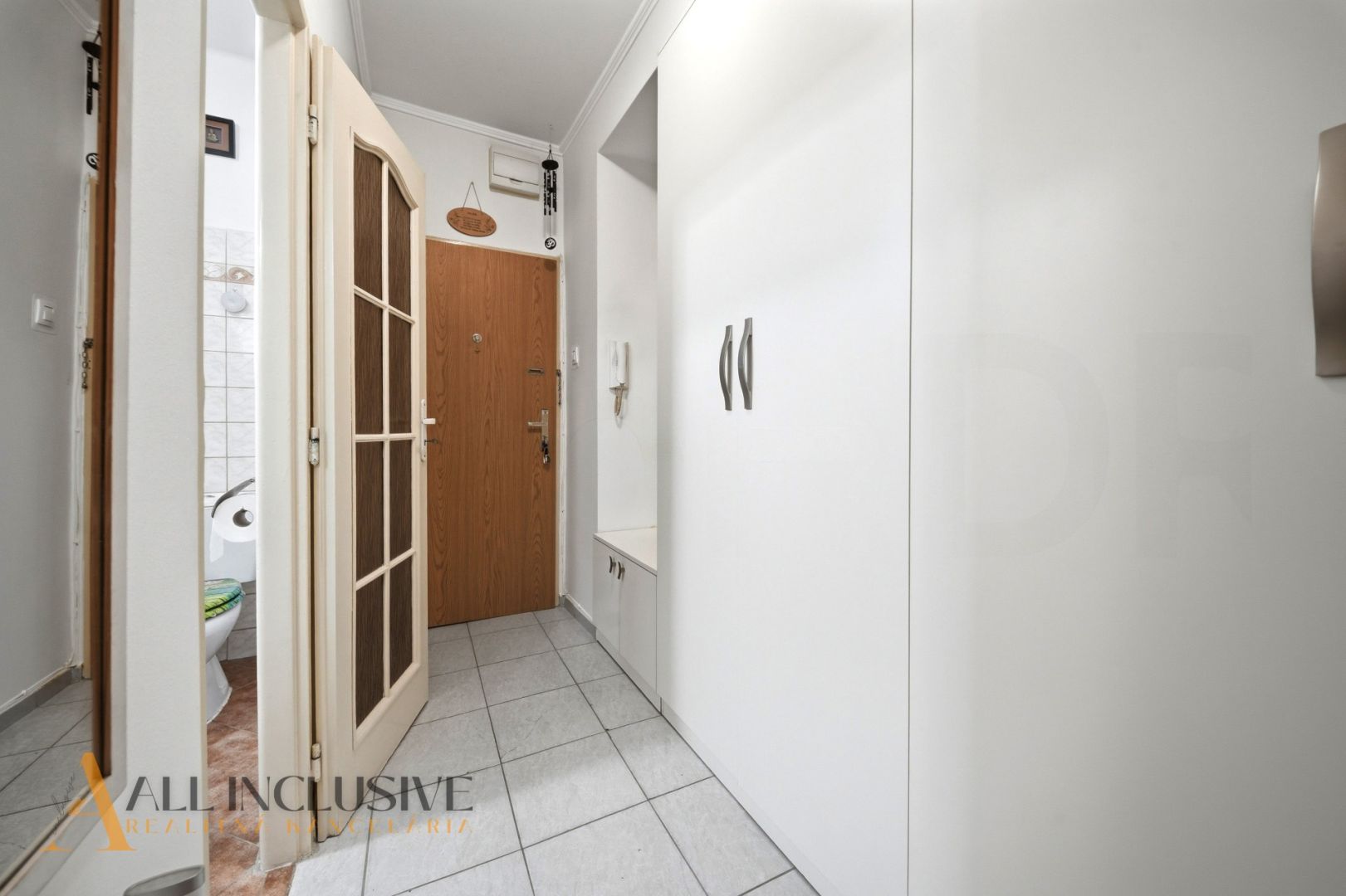 External property image