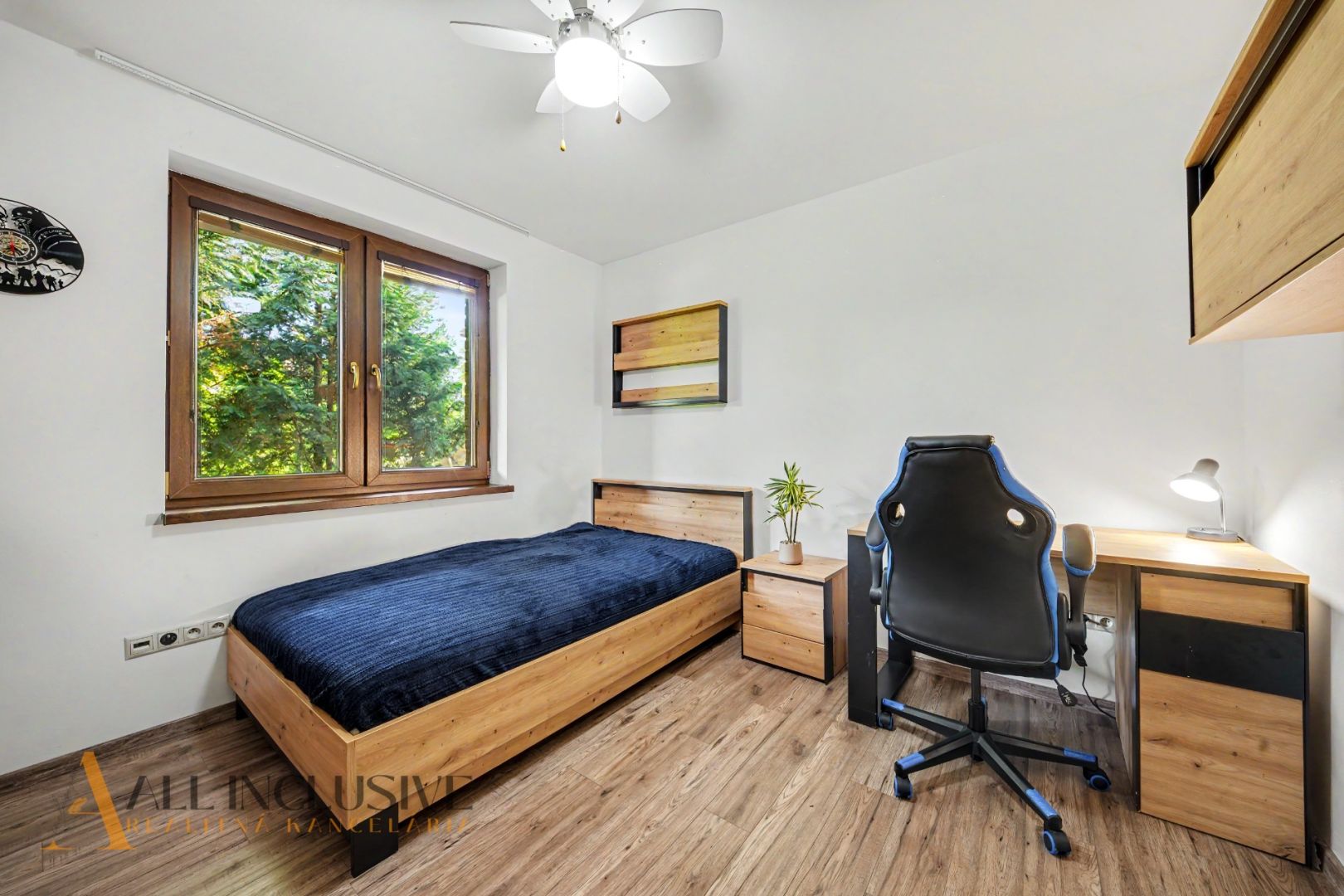 External property image