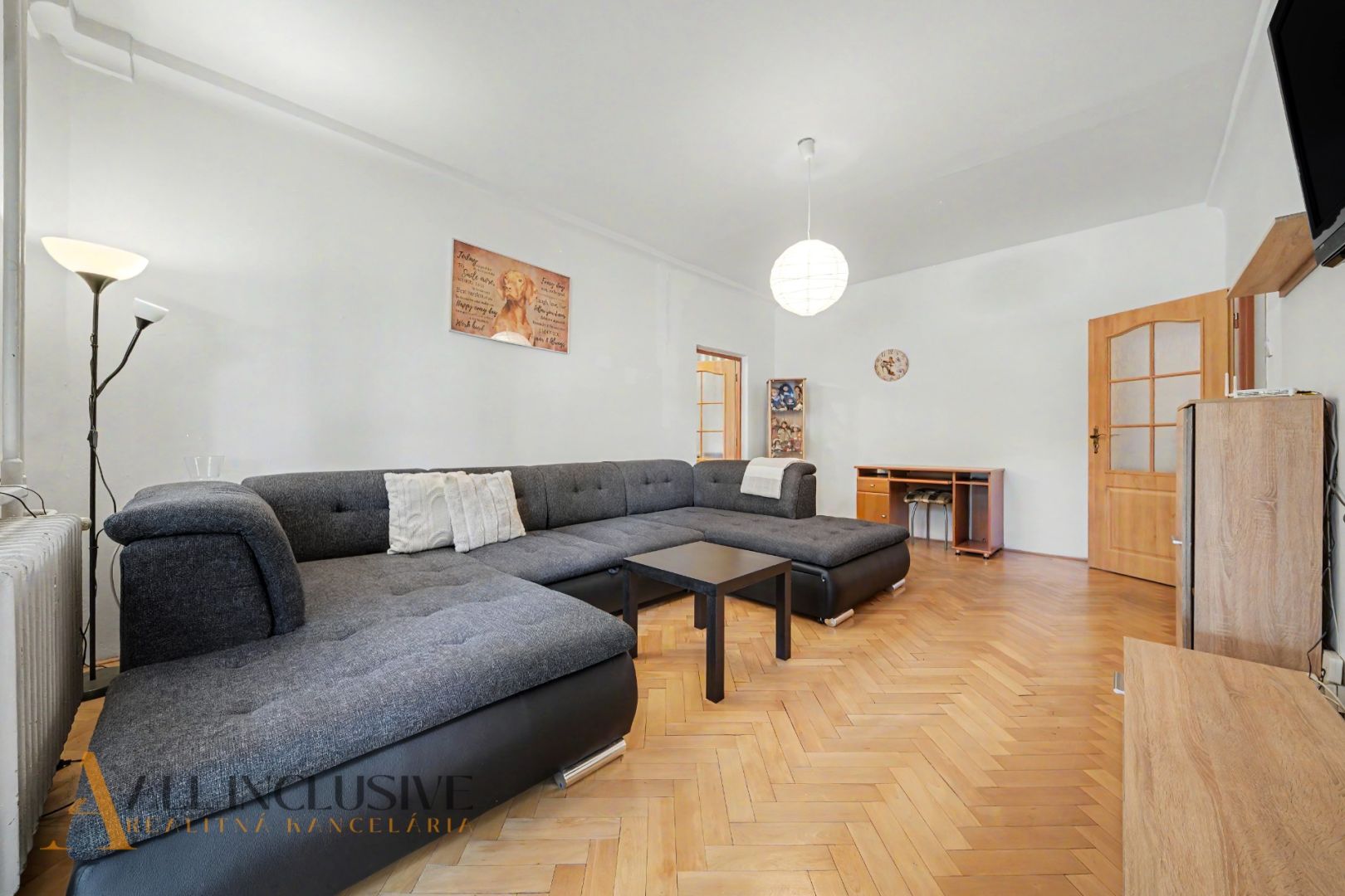 External property image