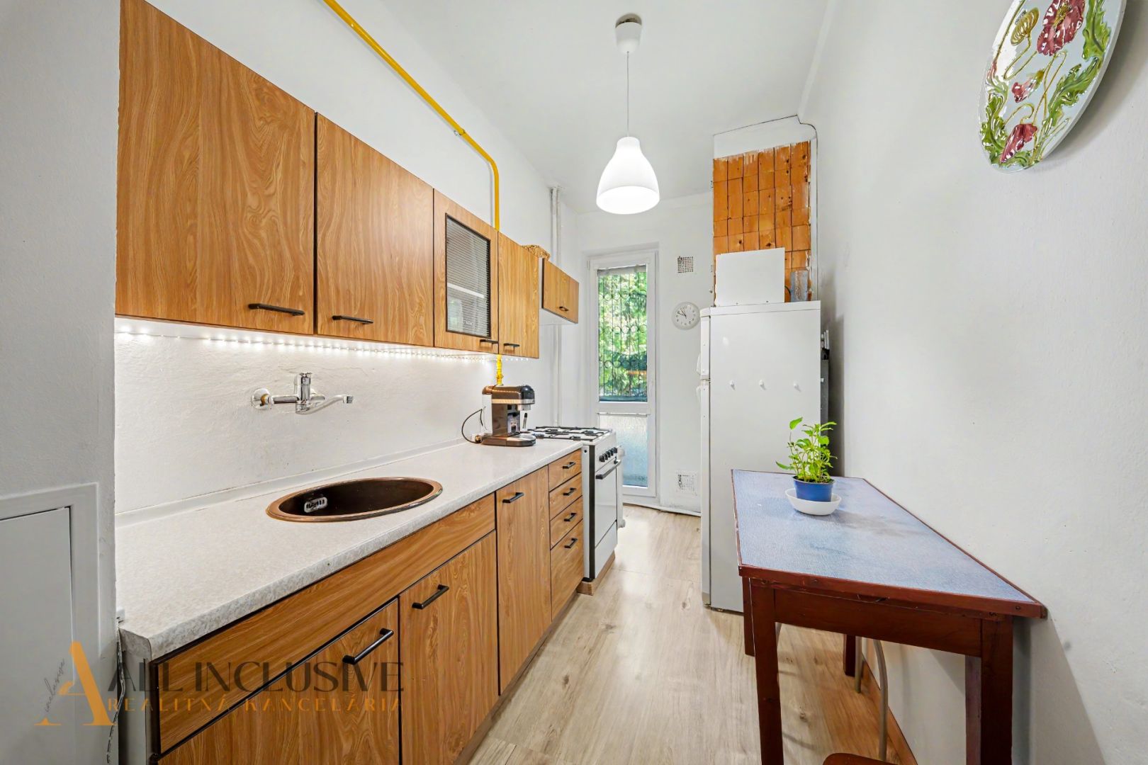 External property image