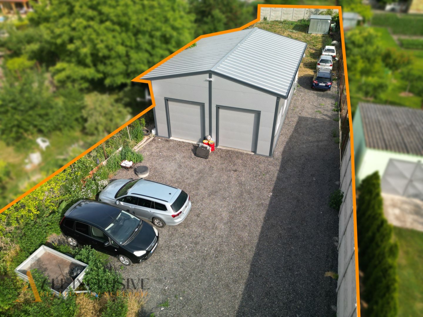 External property image