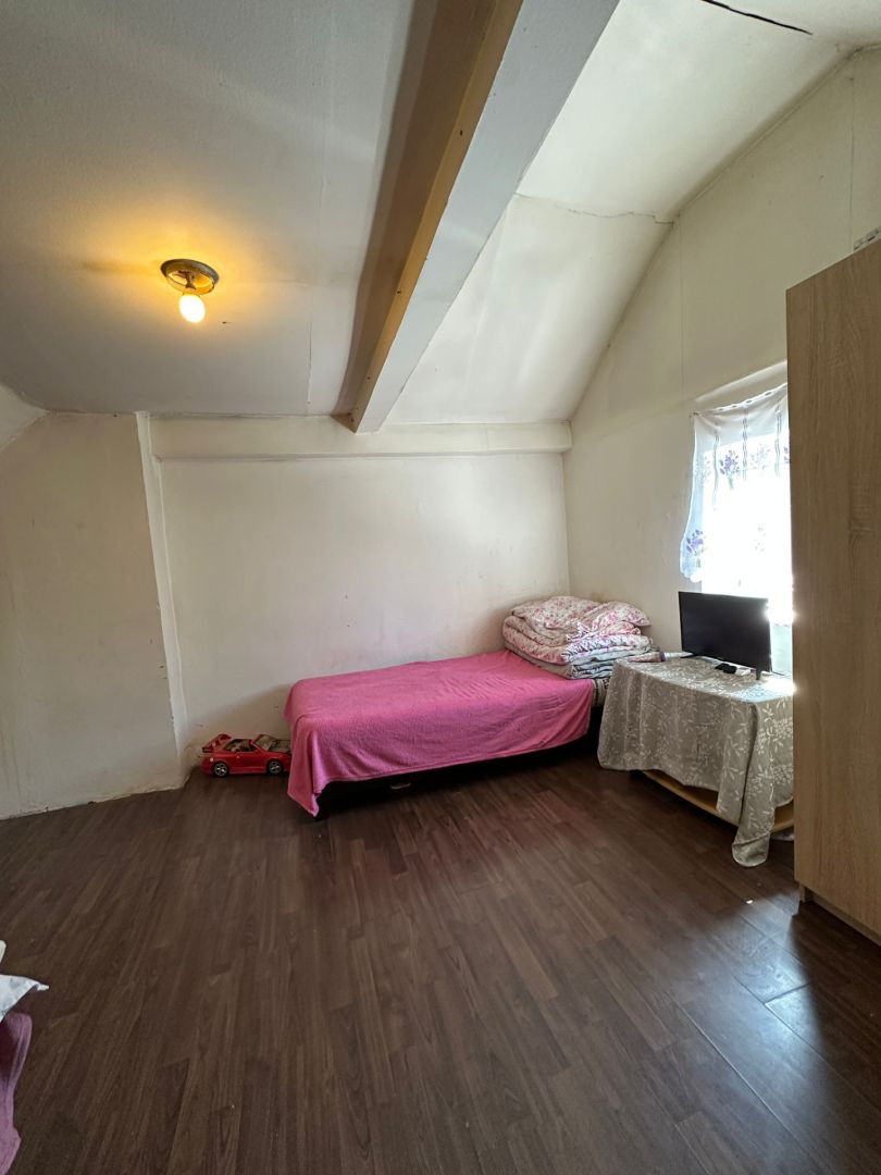 External property image