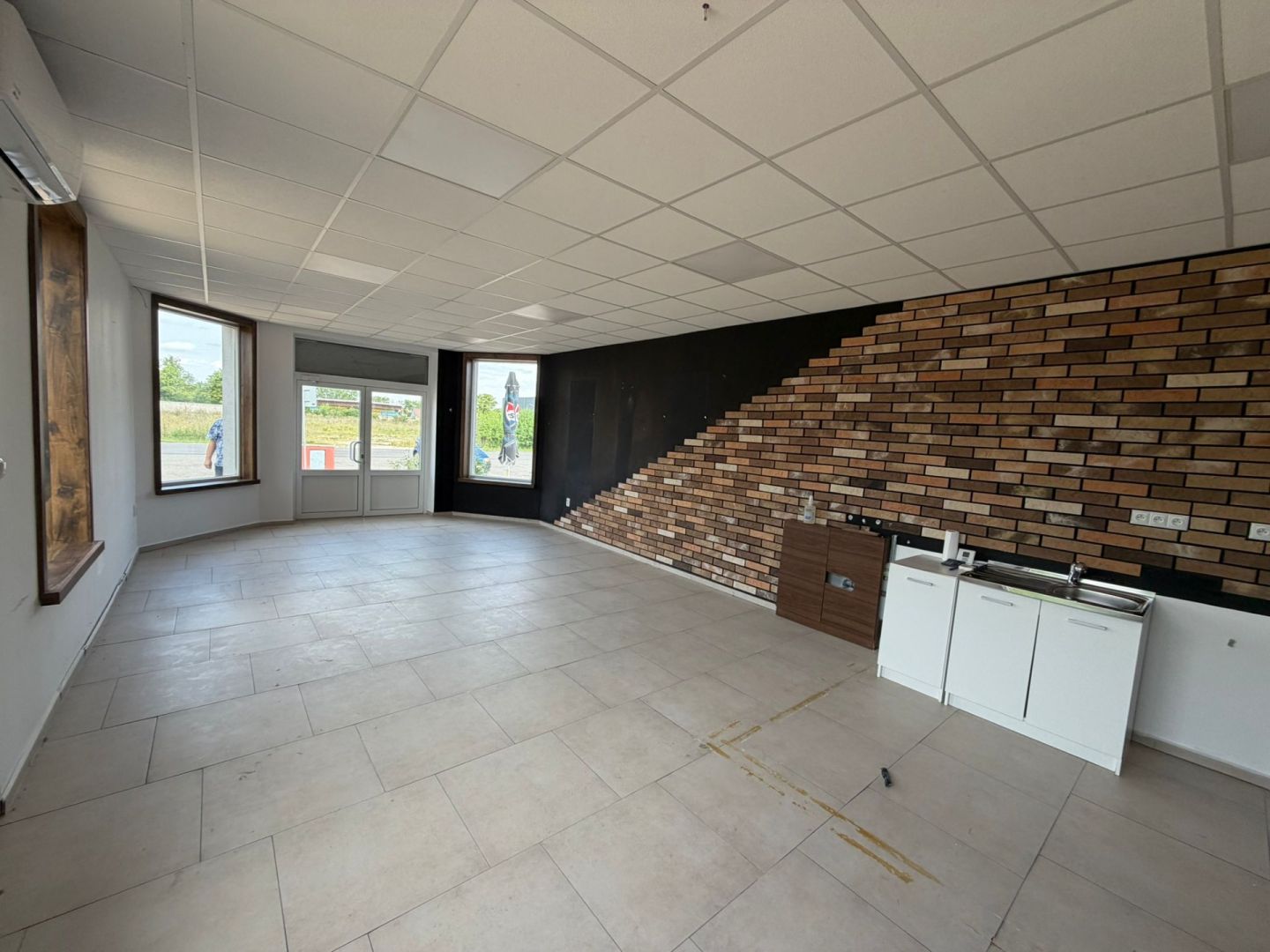 External property image