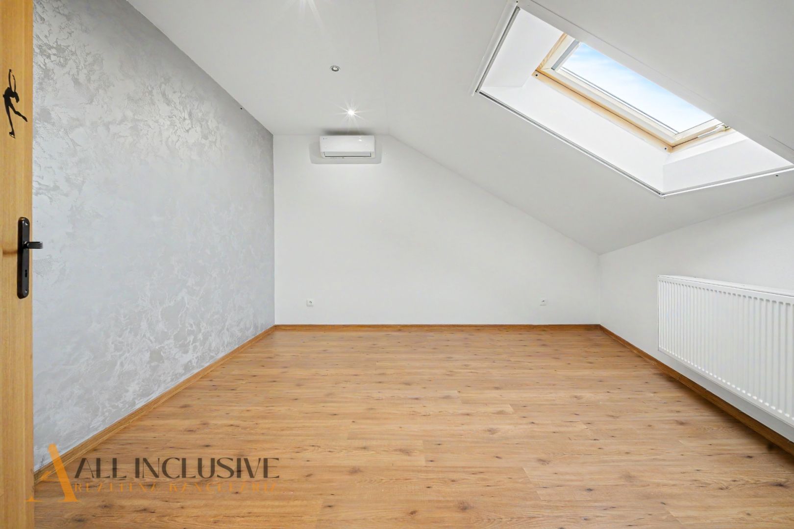 External property image