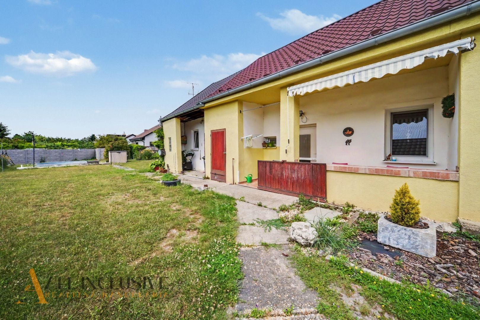External property image