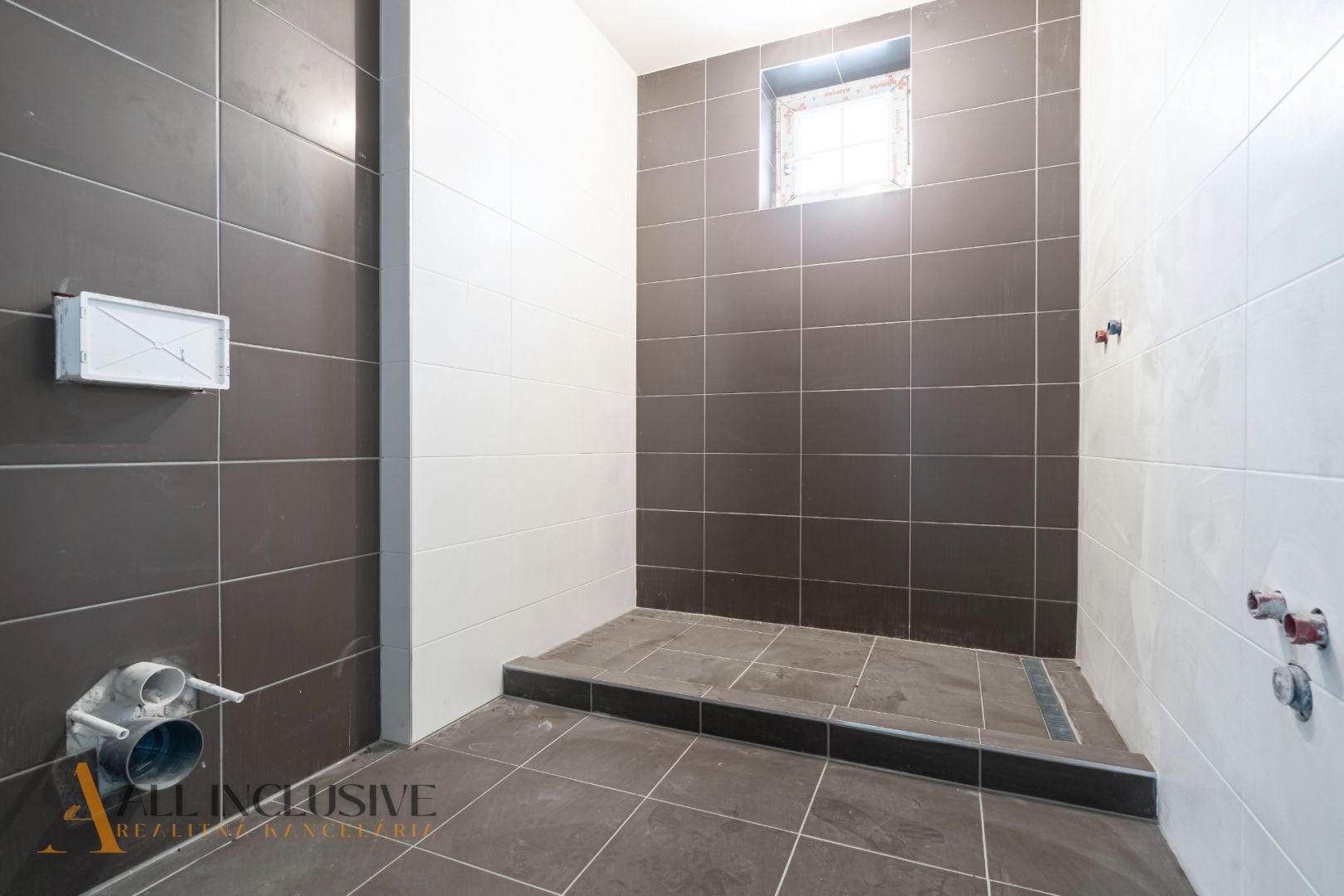 External property image
