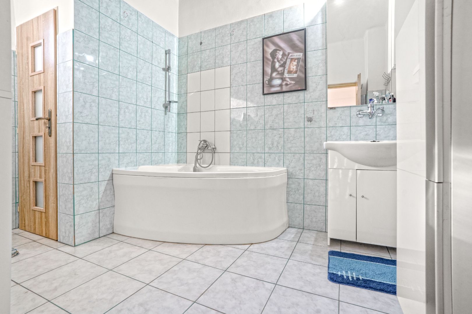 External property image