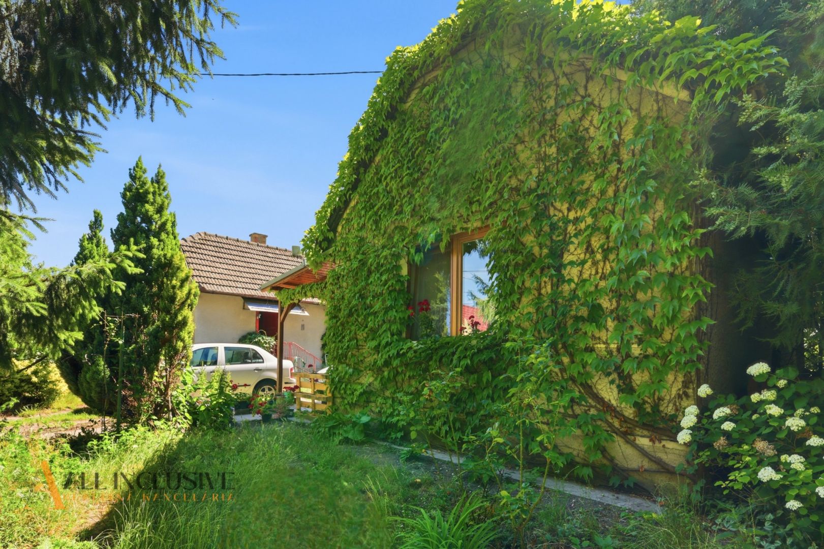 External property image
