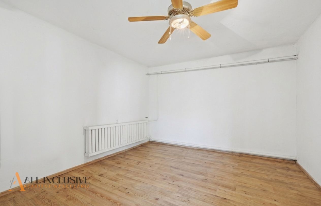 External property image