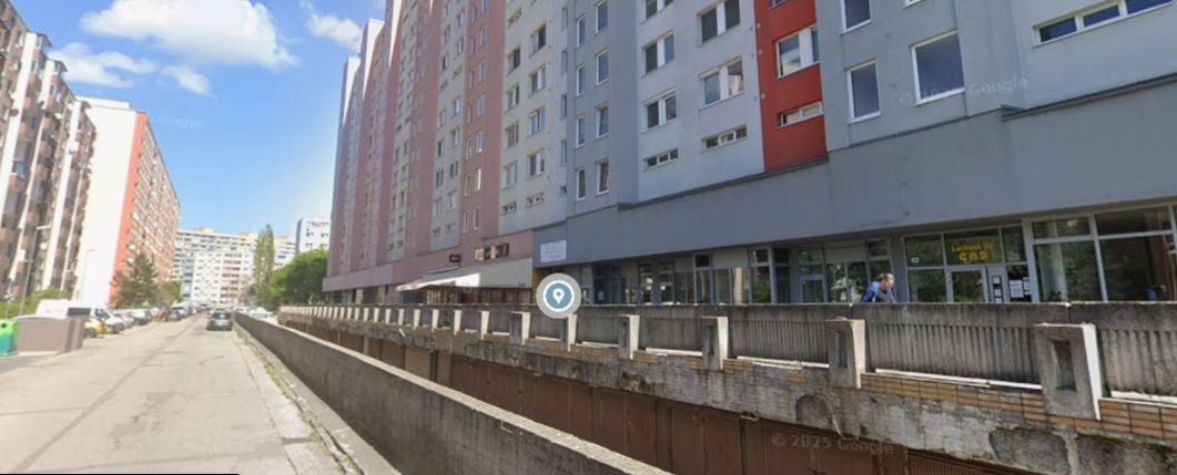 Garáž na ulici Lachova