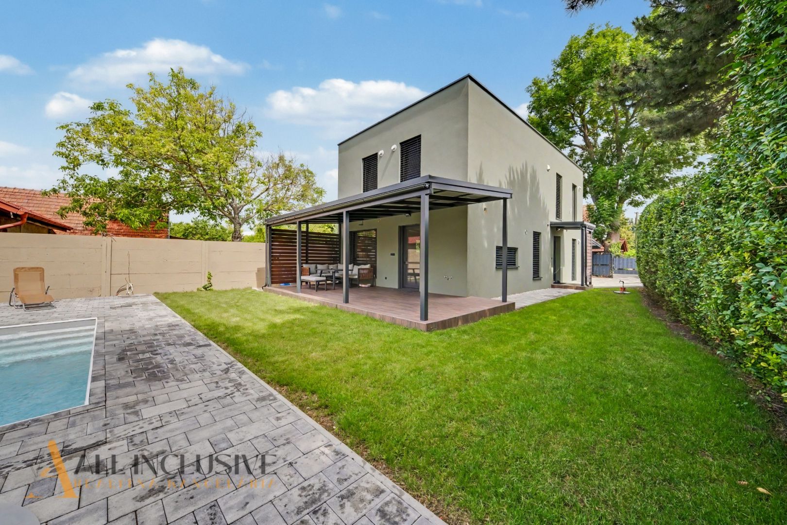External property image