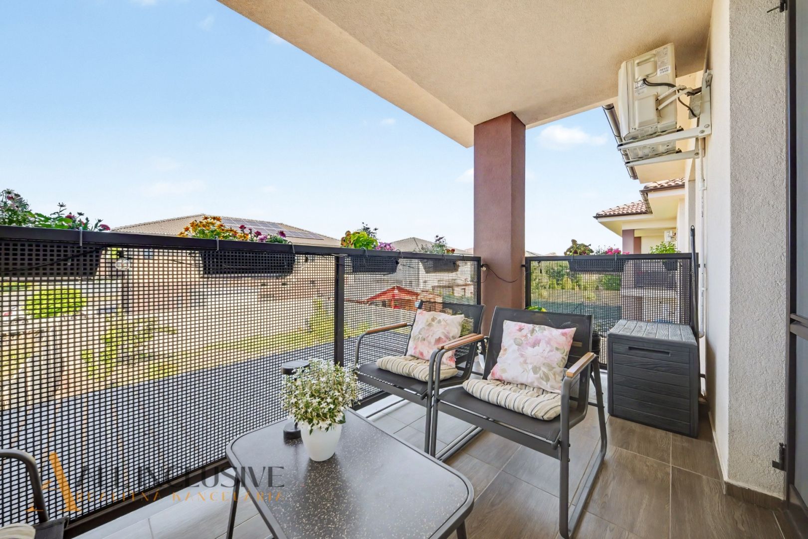 External property image