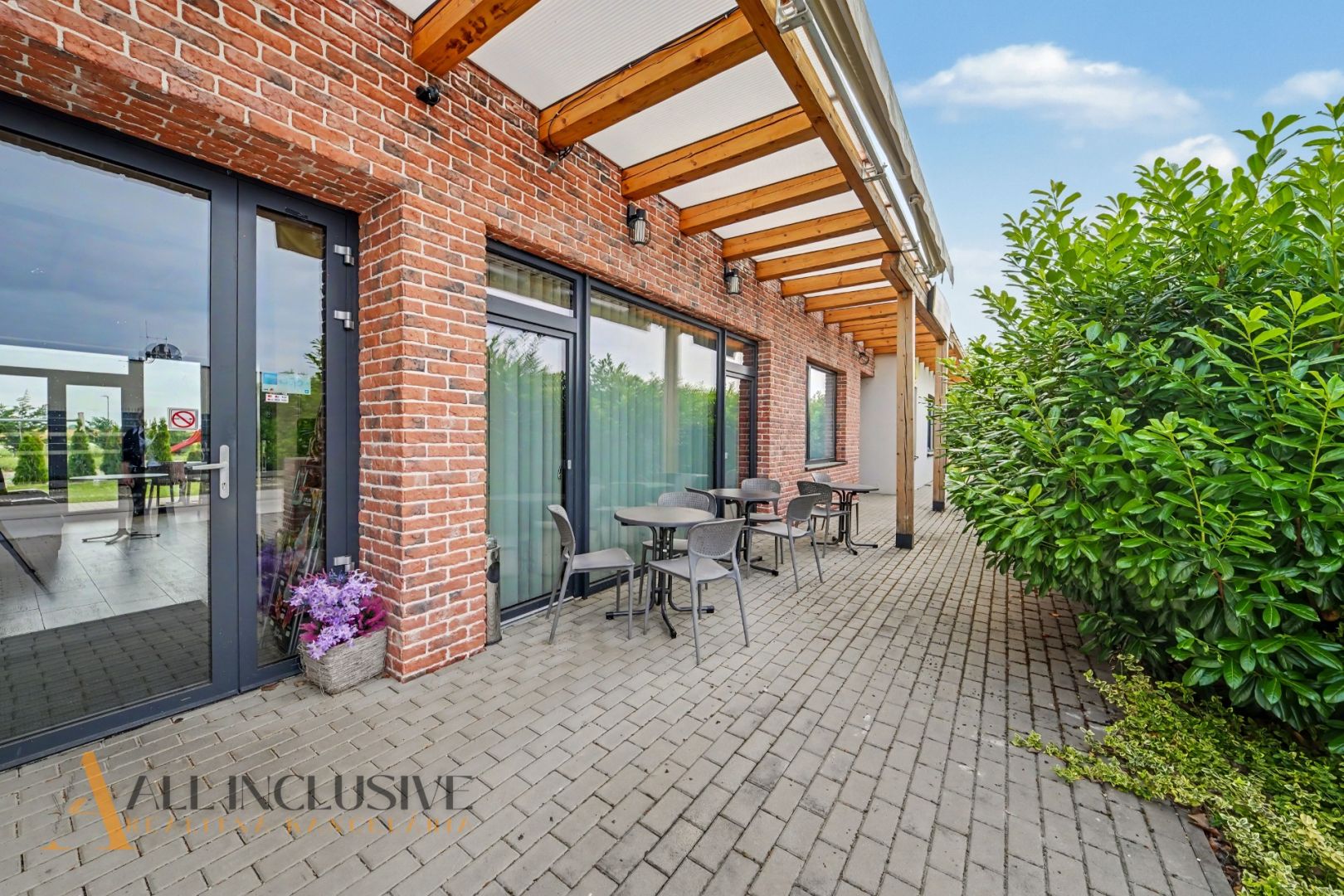 External property image