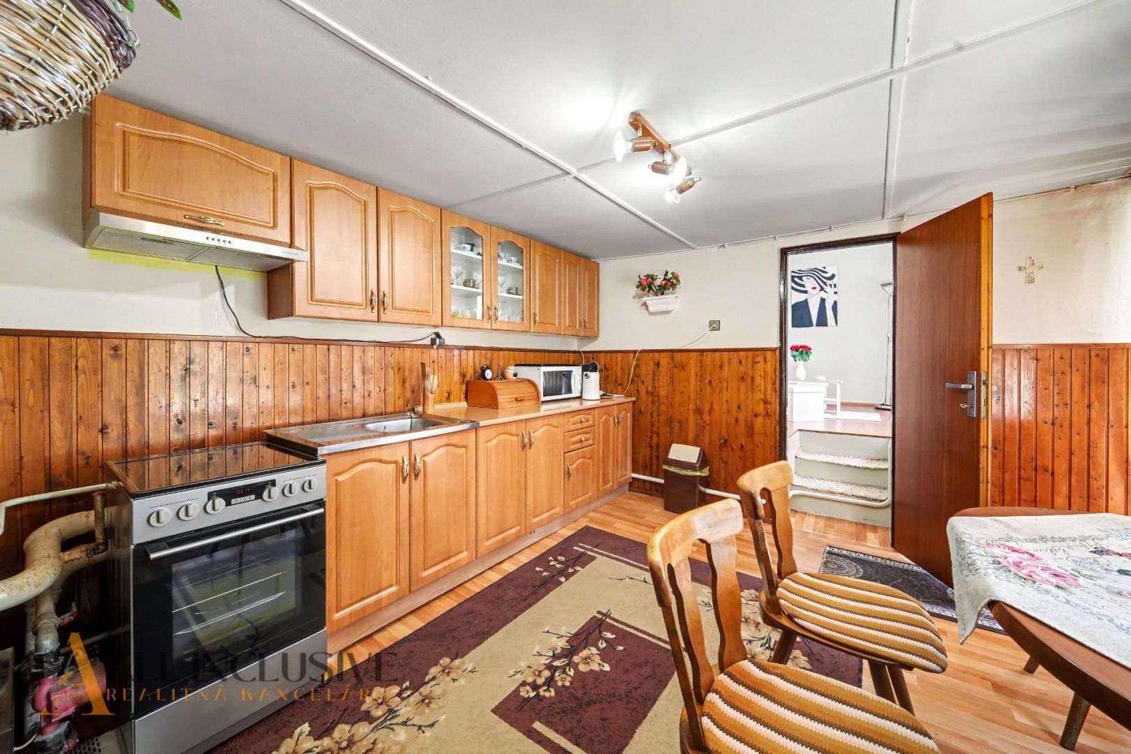 External property image