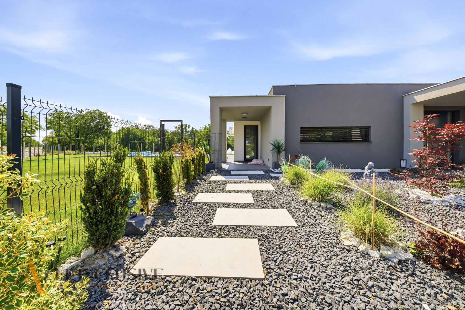 External property image
