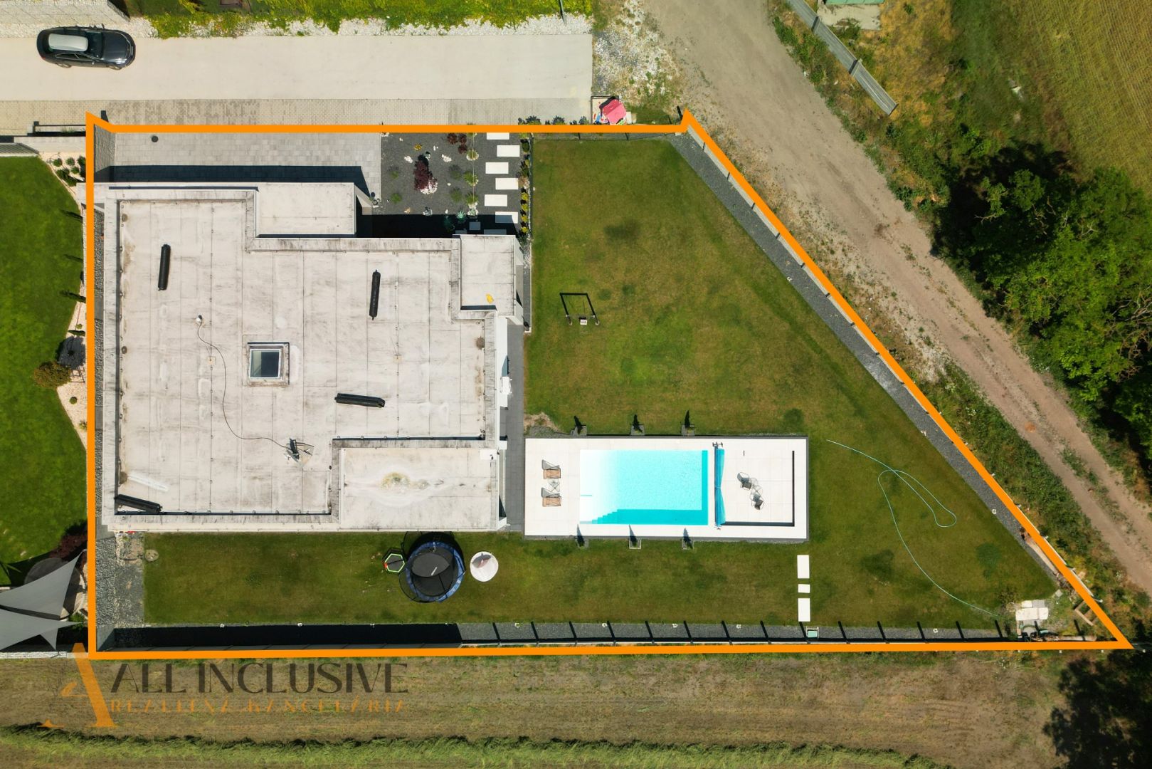 External property image