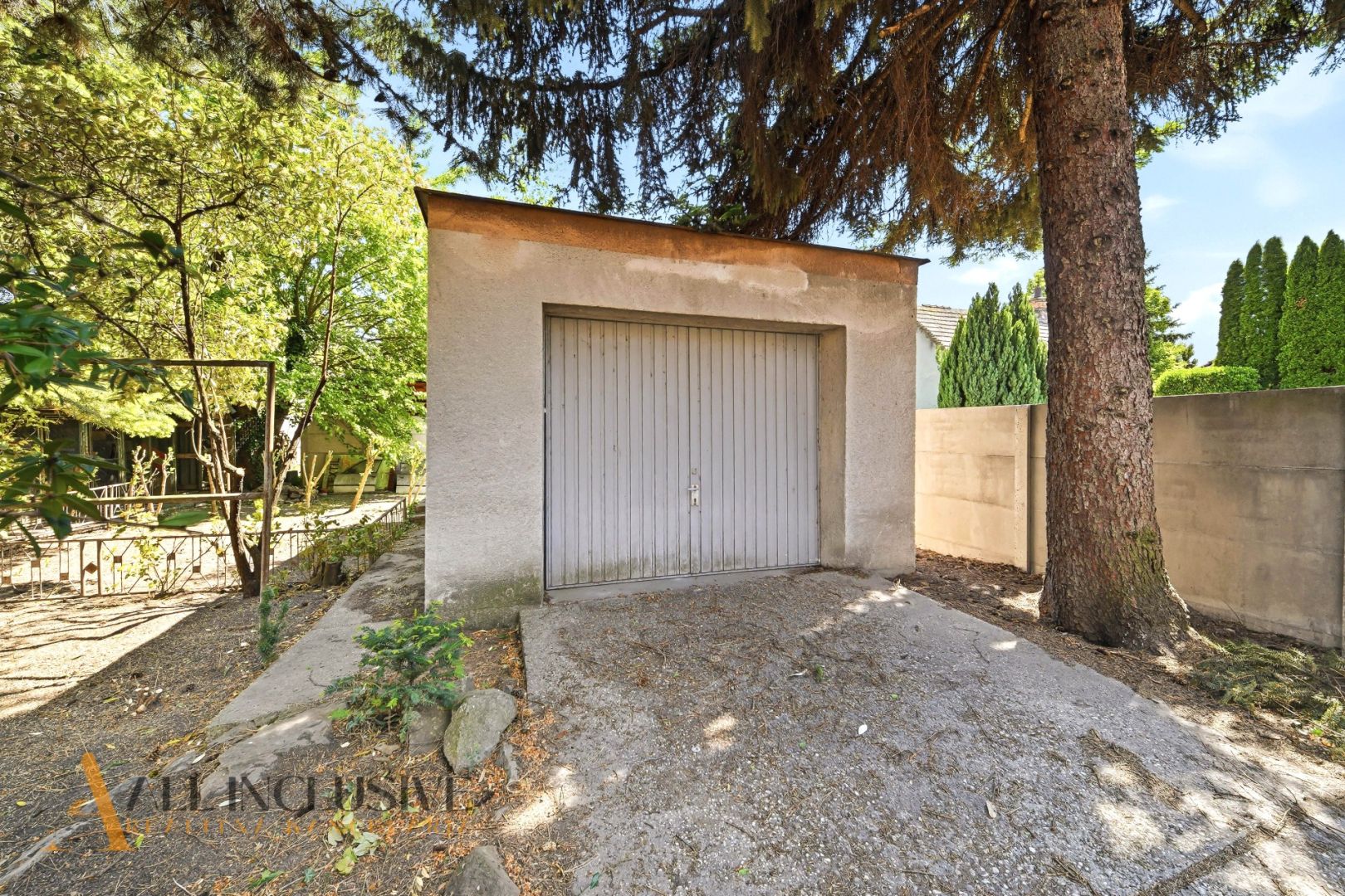 External property image