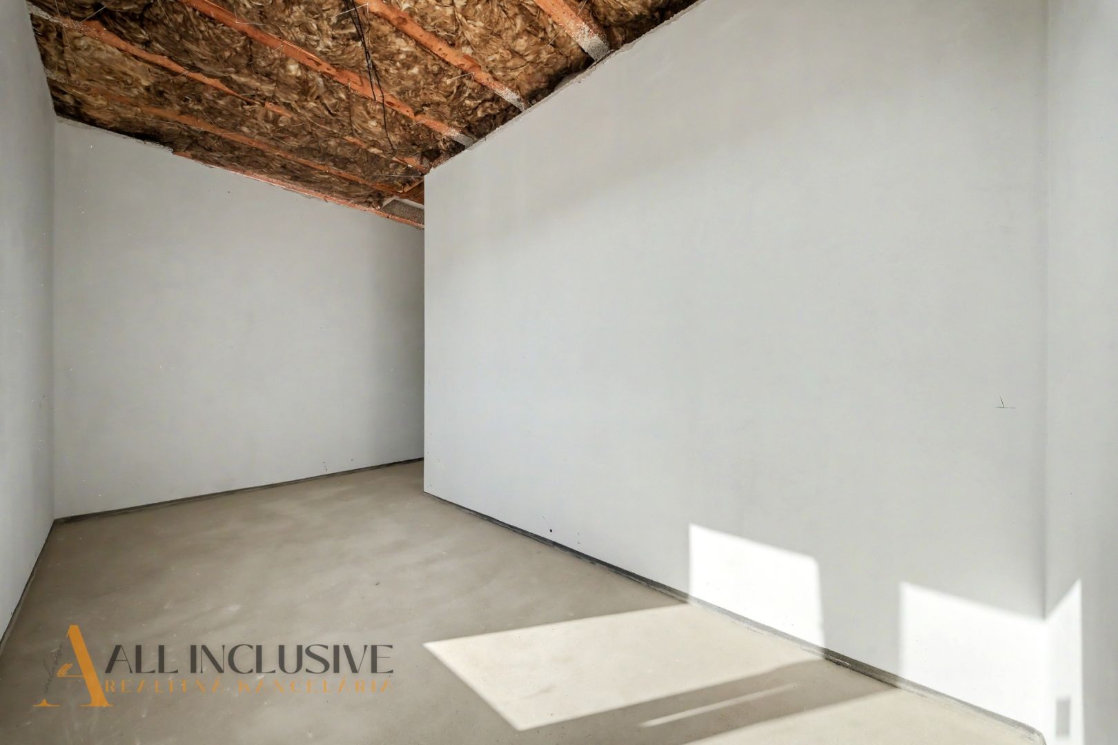 External property image