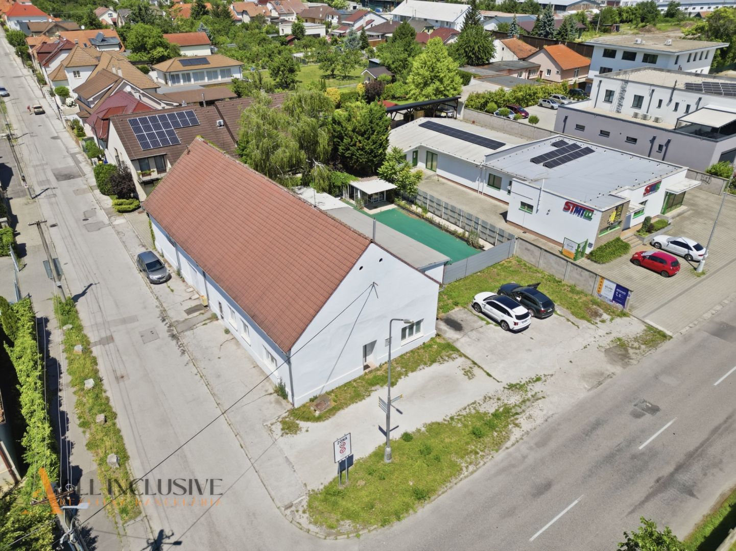 External property image
