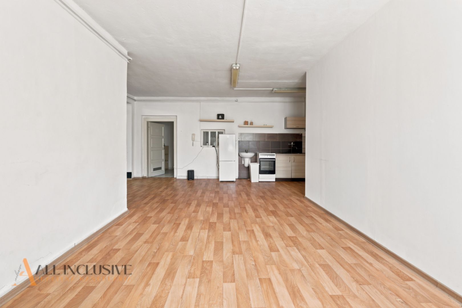 External property image