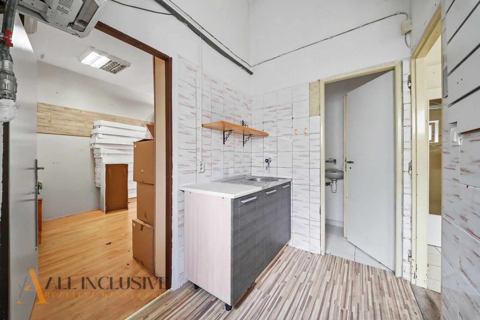 External property image