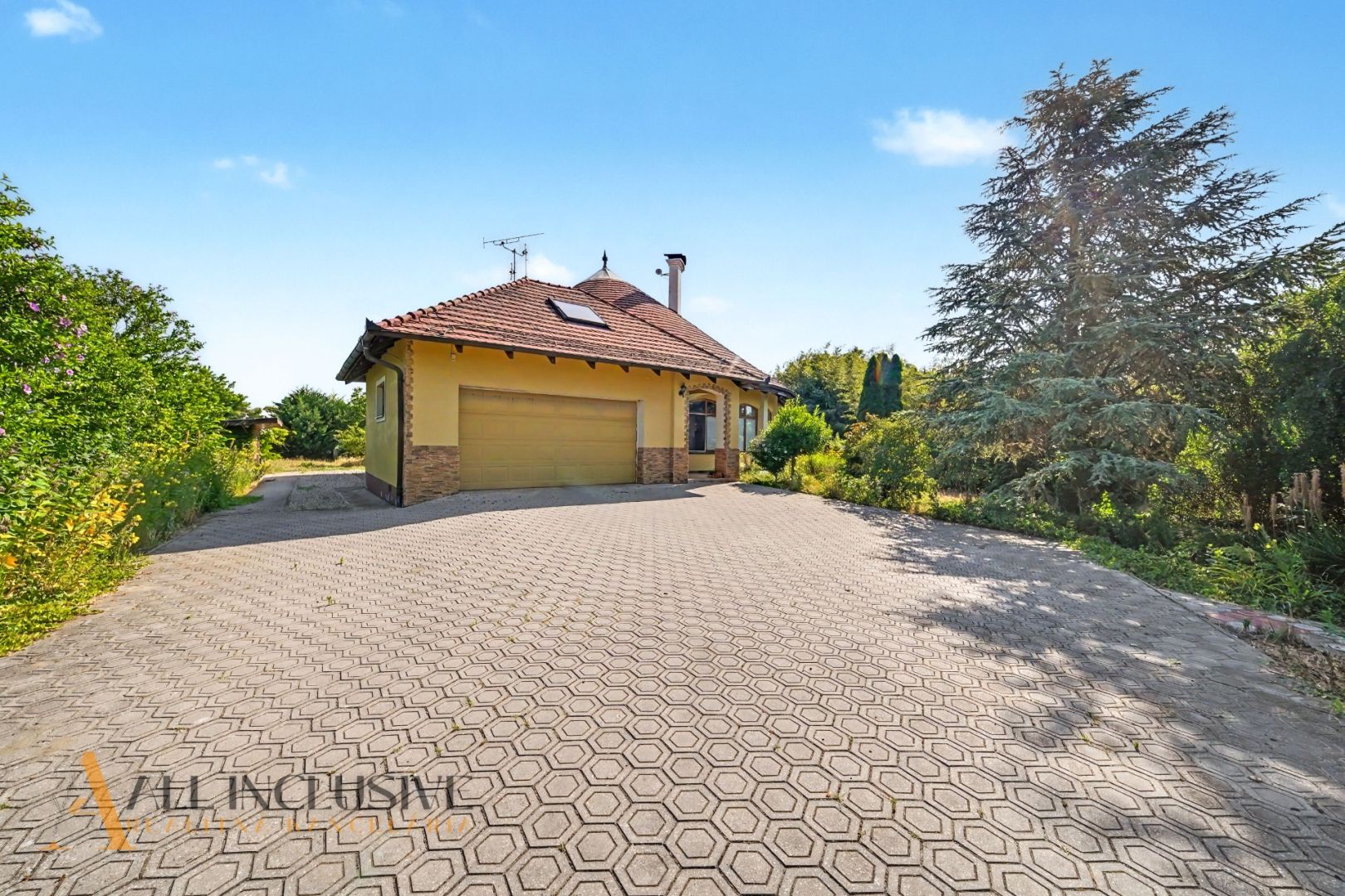 External property image