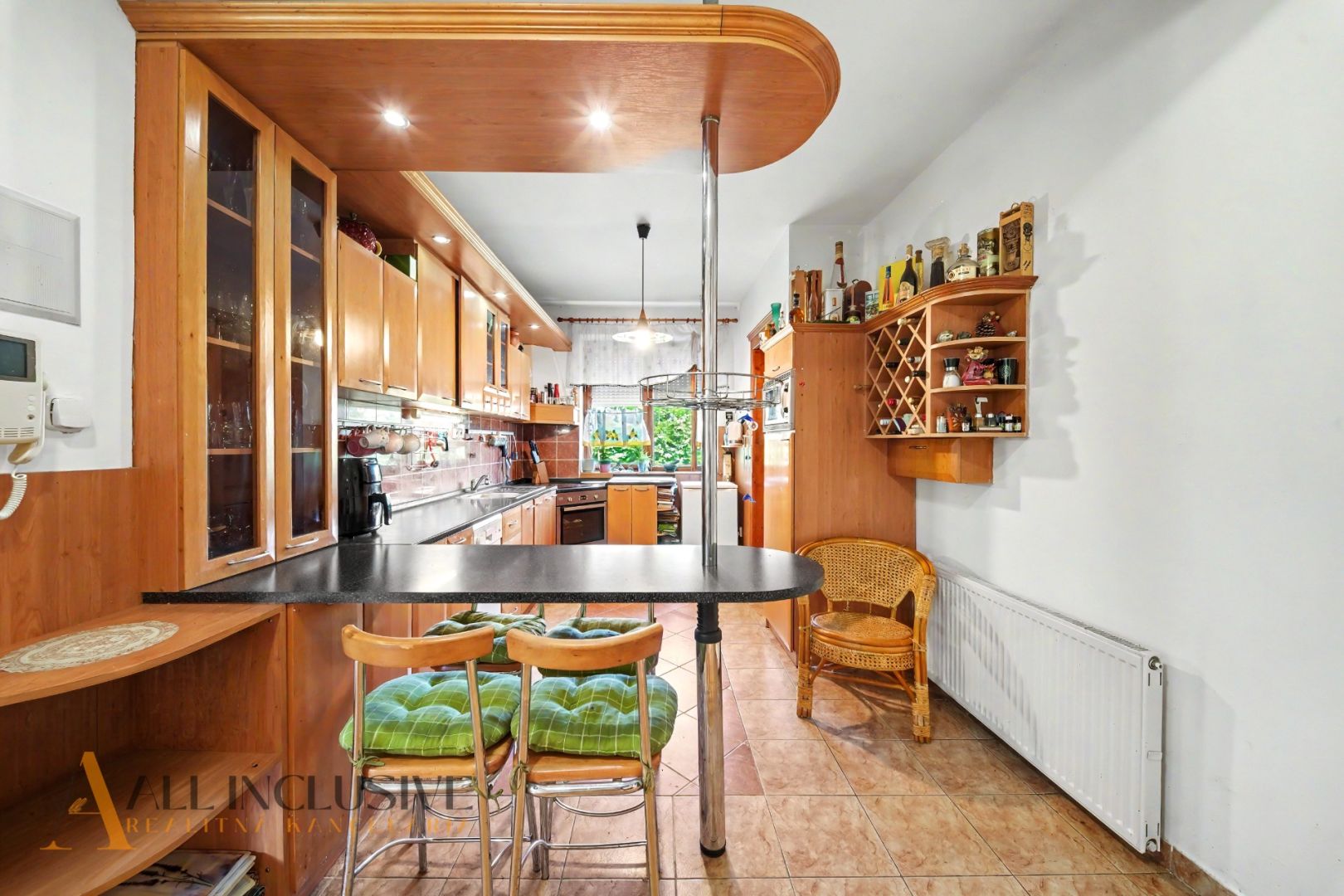 External property image