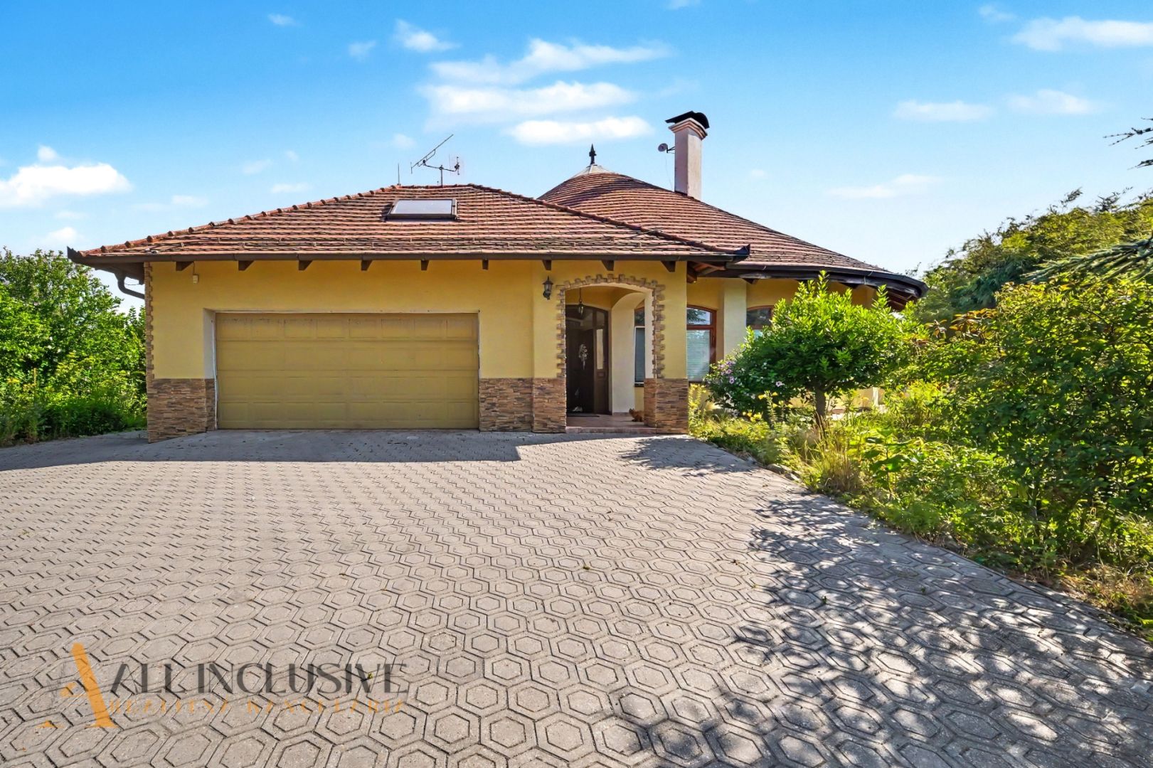 External property image