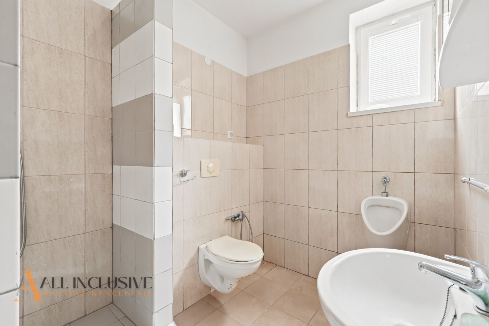 External property image