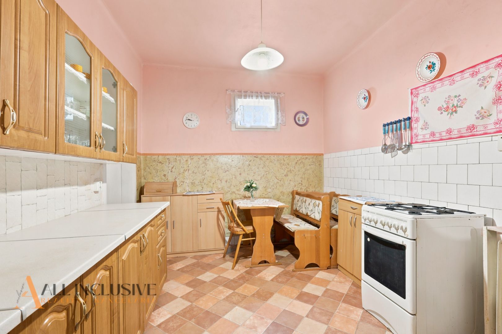 External property image