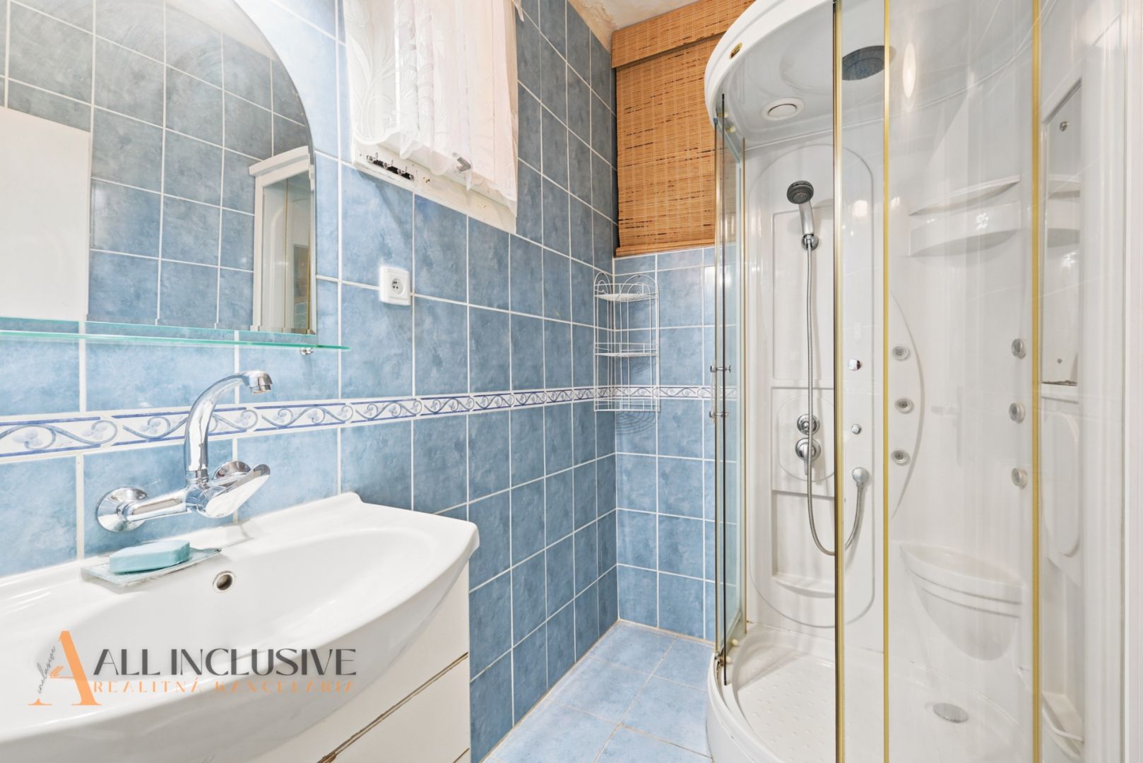 External property image